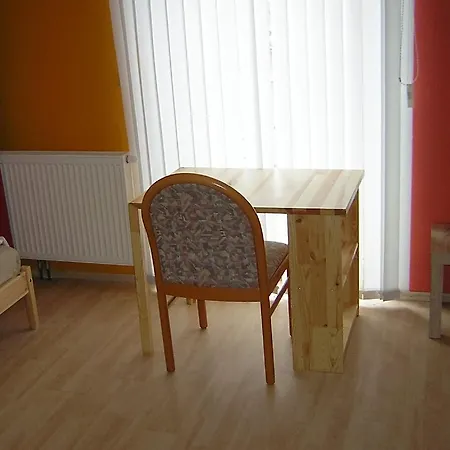 Monteurzimmer Emmerova