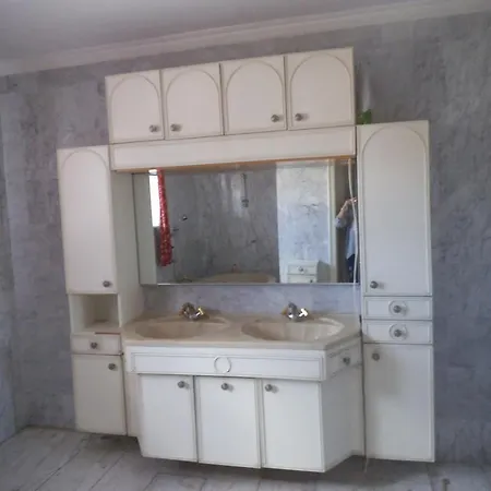 Privatunterkunft Monteurzimmer Emmerova