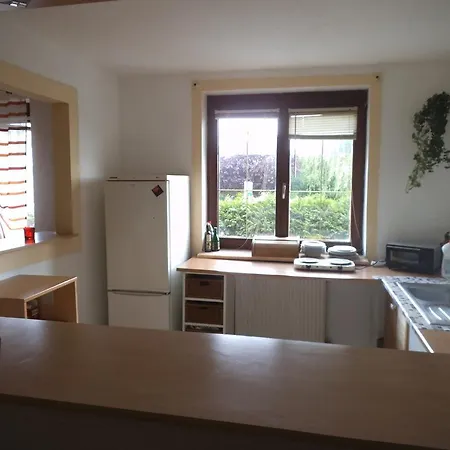 Privatunterkunft Monteurzimmer Emmerova Wiener Neustadt